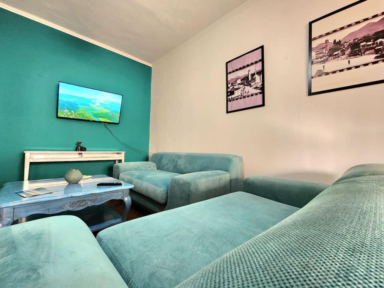 Turqoise Flat In City Center With 24H Self Check In Tirana Extérieur photo
